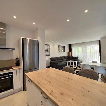 Apartment Luxury Family Equilibrium By Altamarhomes Palm-mar